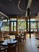 Guru's Cafe