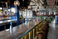 Hop Social Tavern